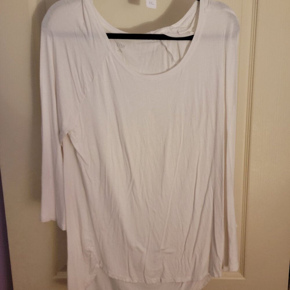 White Plain tee